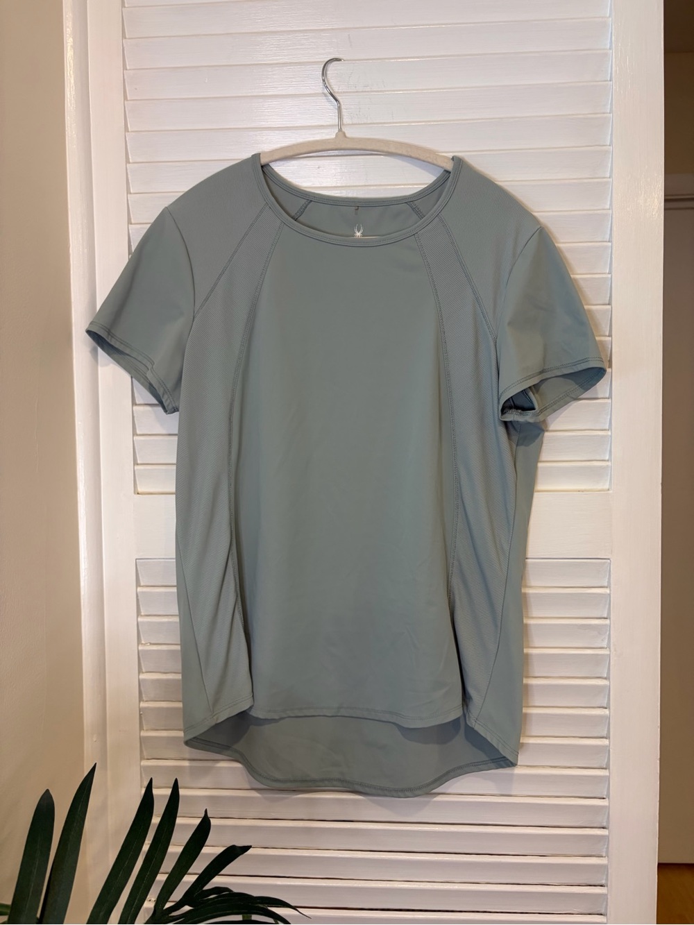 Spyder Active Short Sleeve T-Shirt Size L Activewear